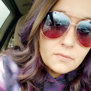 Meet your Posher, Corinne